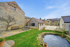 Gardens- click for photo gallery